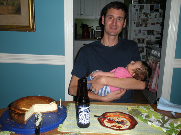 Carter and Olive enjoy cheesecake